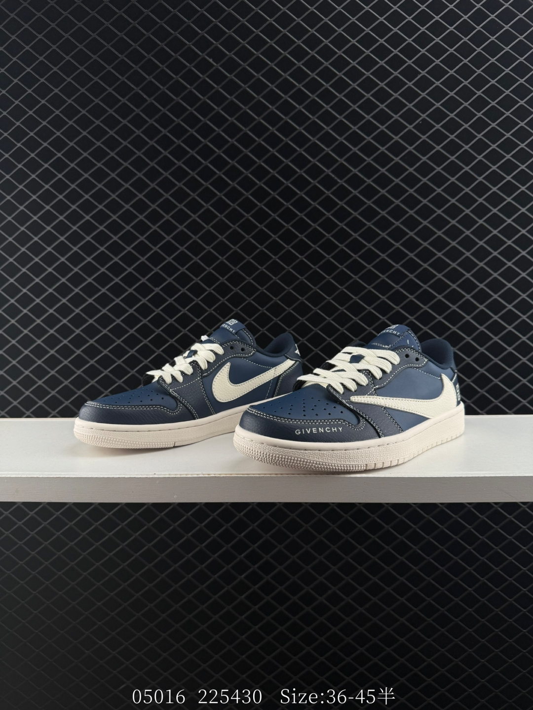 Travis Scott x Air Jordan 1 ” Reverse Mocha “